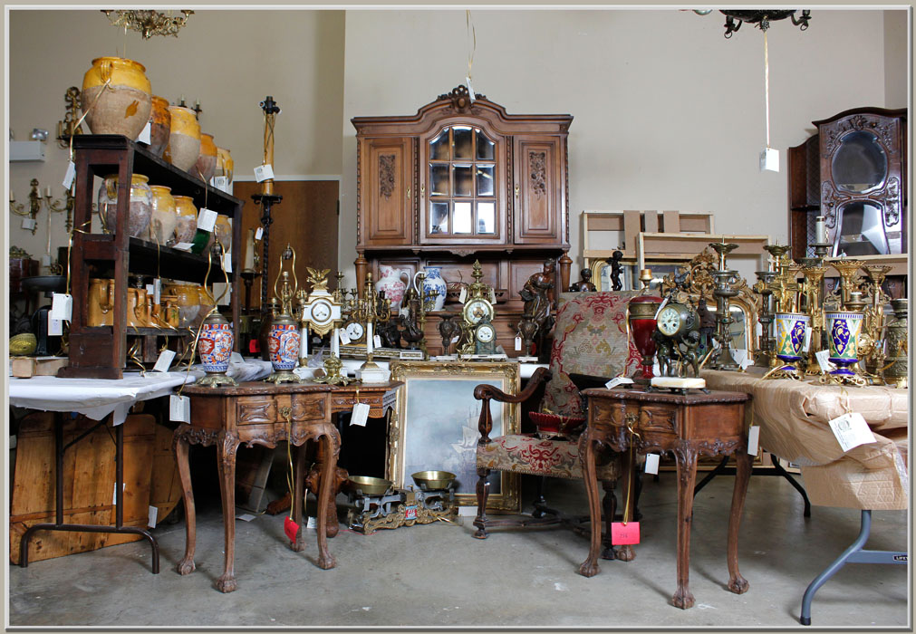 Antique Accessories and Furniture New Arrivals