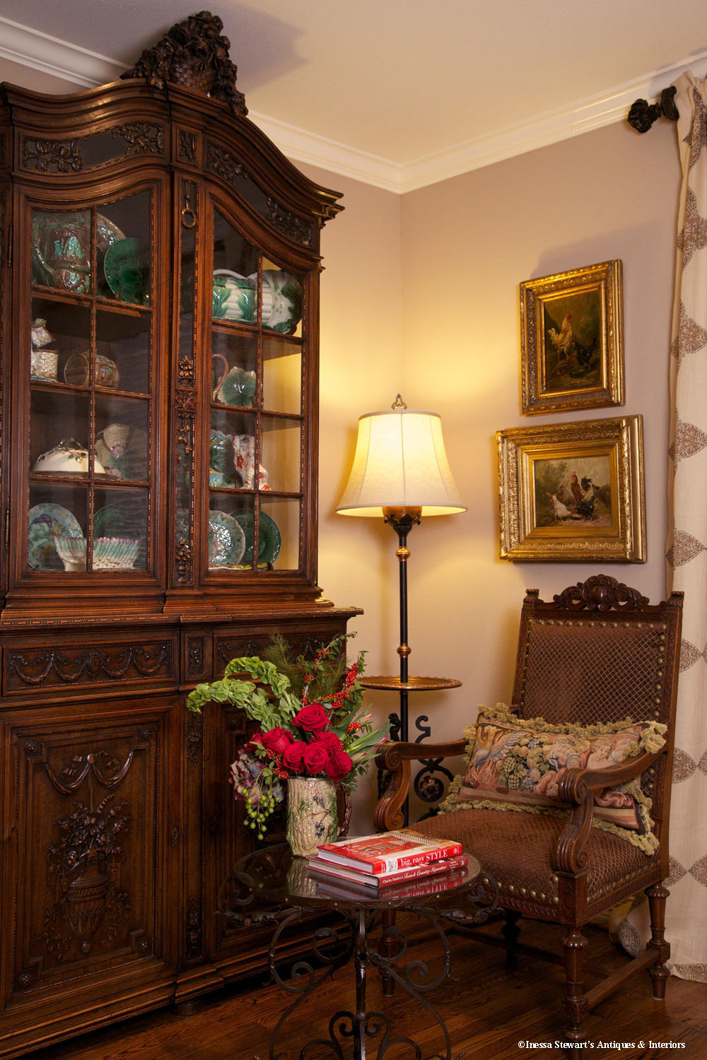 Christmas Blog B1 Antiques in Style ~ Giving the Splendor of Collecting