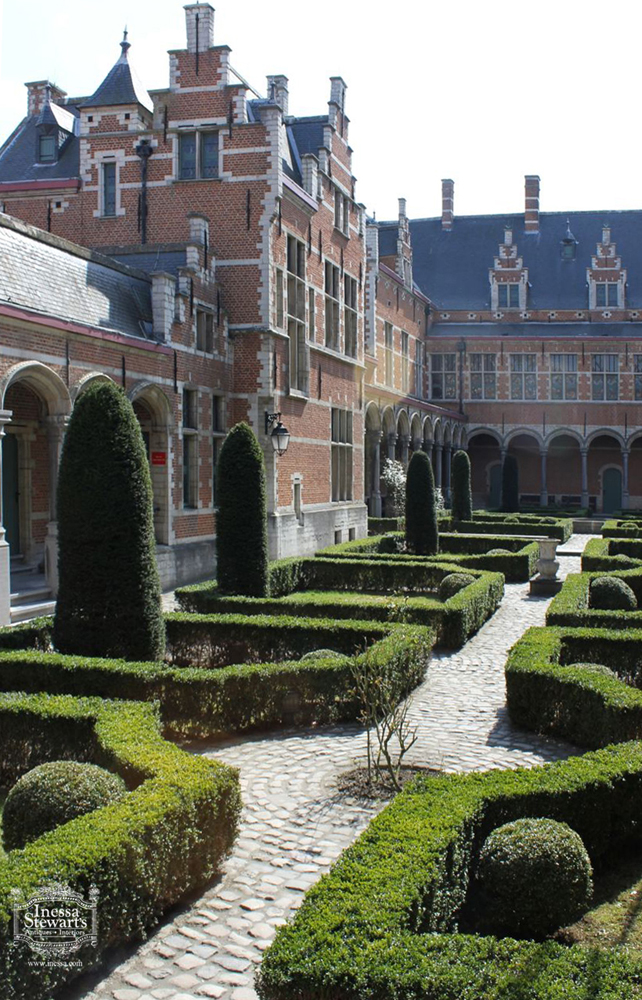 Antique European Architecture Antique European Architecture