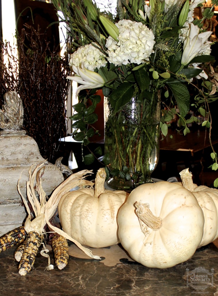Antique accessories and furniture fall table decorating 