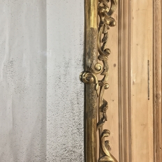 Mid-19th Century Italian Baroque Giltwood Mirror