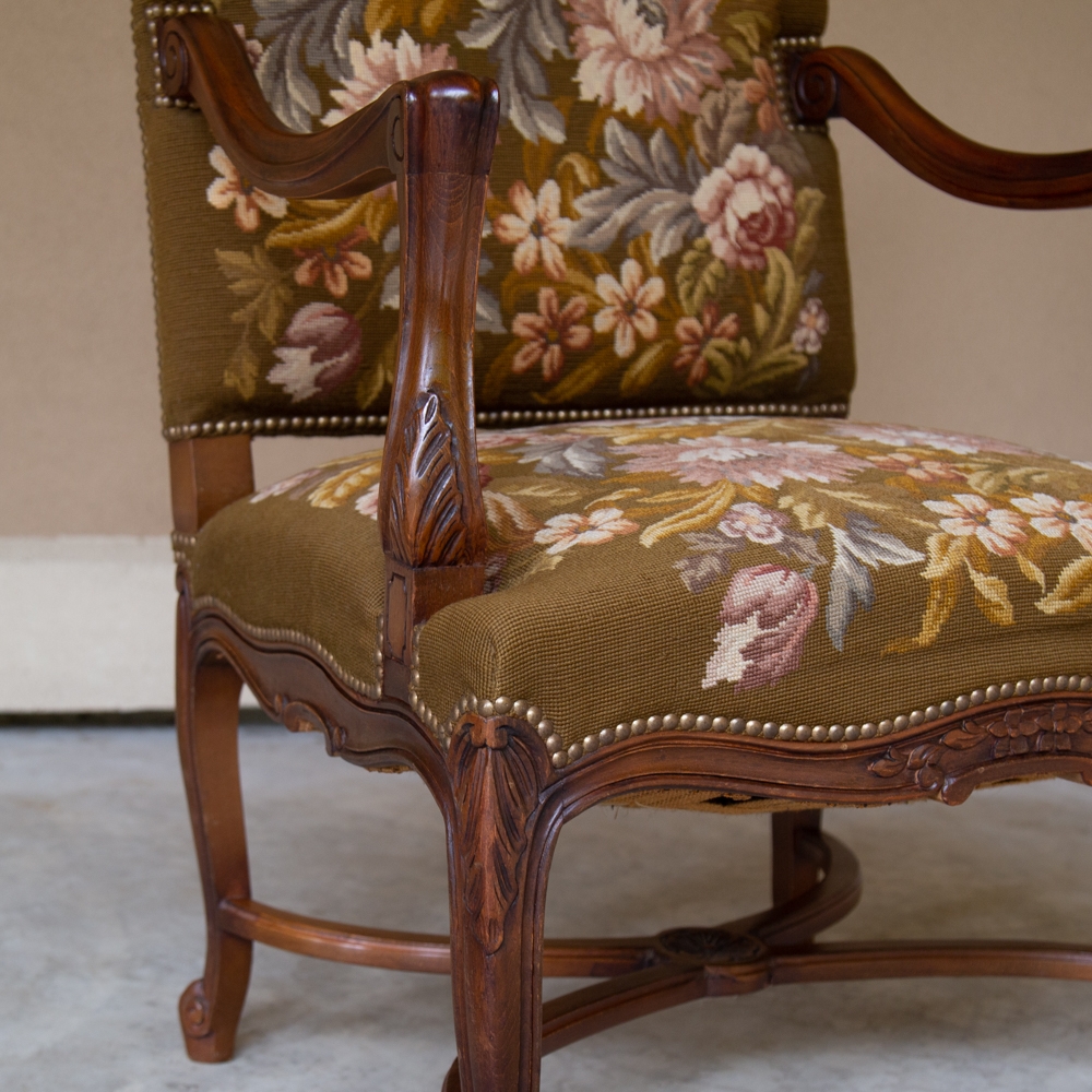 18th Century French Armchair Fauteuil Louis XV-XIV Tapestry Needlepoin –  Stahl Antiques