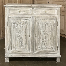 Early 19th Century Country French Louis XVI Whitewashed Oak Buffet