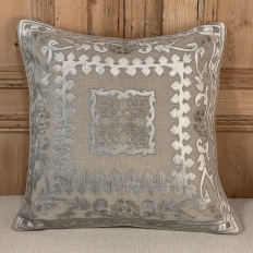 Belgian Hand-Made Linen and Velvet Throw Pillow