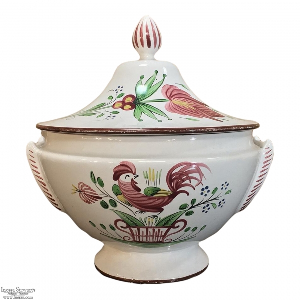 19th Century Hand-Painted Earthenware Soup Tureen from Rouen
