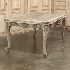 Antique French Louis XIV Draw Leaf Dining Table in Stripped Fruitwood