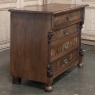 19th Century Dutch Neoclassical Chest of Drawers with Burl Walnut