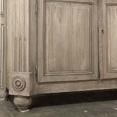 19th Century French Louis XIII Bookcase in Stripped Oak