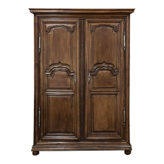 Early 18th Century Country French Louis XIII Armoire