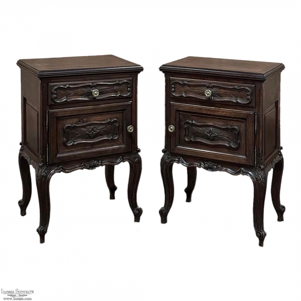 Pair Italian Piemontese Walnut Nightstands ~ End Tables
