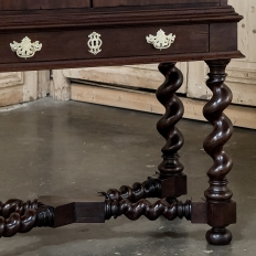 19th Century Dutch Raised Cabinet in the Chinoiserie Style