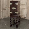 19th Century Dutch Raised Cabinet in the Chinoiserie Style