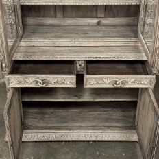 19th Century French Hunt Bookcase in Stripped Oak