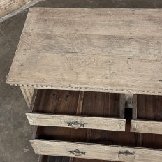 18th Century French Neoclassical Chest of Drawers in Stripped Oak