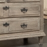 18th Century French Neoclassical Chest of Drawers in Stripped Oak