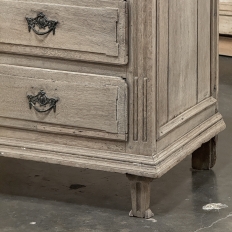 18th Century French Neoclassical Chest of Drawers in Stripped Oak