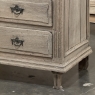 18th Century French Neoclassical Chest of Drawers in Stripped Oak