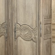 19th Century Normandie Armoire Du Marriage