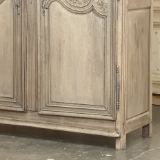 19th Century Normandie Armoire Du Marriage