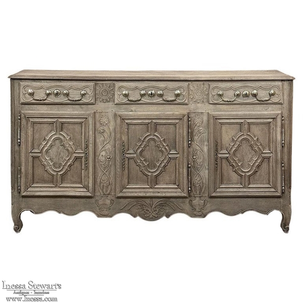18th Century Country French Louis XIII Buffet in Stripped Oak
