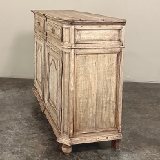 18th Century Country French Louis XIII Buffet in Stripped Oak