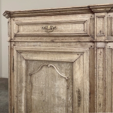 18th Century Country French Louis XIII Buffet in Stripped Oak