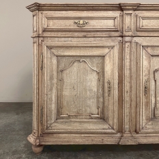 18th Century Country French Louis XIII Buffet in Stripped Oak