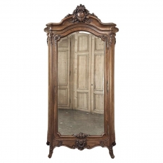 Belle Epoque French Walnut Serpentine Armoire from Paris ca.1900