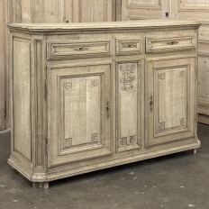 18th Century French Louis XVI Period Buffet in Stripped Oak