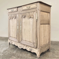 Early 19th Century Country French Buffet from Normandie