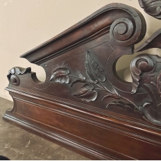 19th Century Italian Hand-Carved Walnut Decorative Crown