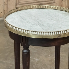 Antique French Louis XVI Round Mahogany End Table with Carrara Marble