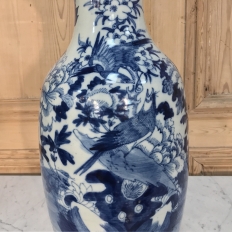 19th Century Chinese Blue & White Vase