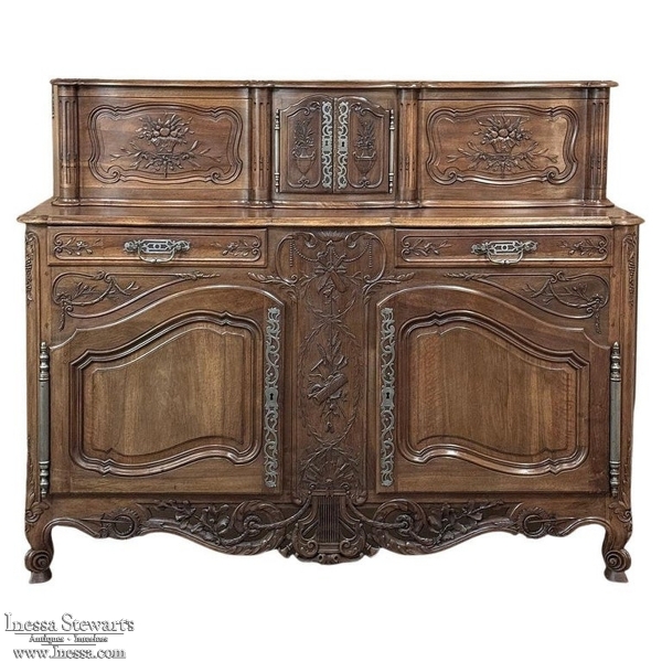 19th Century Country French Walnut Buffet a Glissant