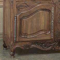19th Century Country French Walnut Buffet a Glissant