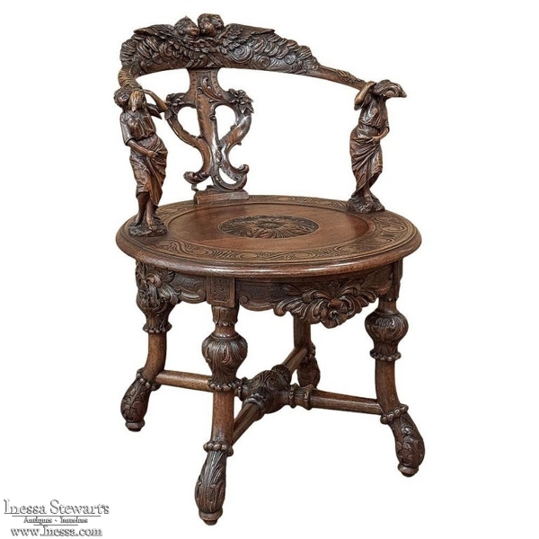 19th Century Italian Renaissance Revival Walnut Swiveling Desk Chair