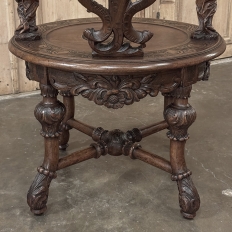 19th Century Italian Renaissance Revival Walnut Swiveling Desk Chair