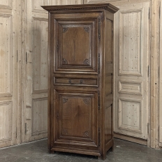 18th Century Country French Homme Debout ~ Bonnetiere