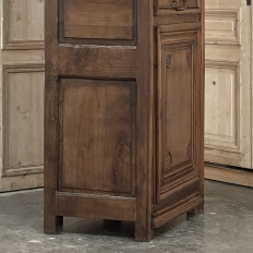 18th Century Country French Homme Debout ~ Bonnetiere