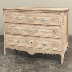 18th Century Country French Louis XV Commode in Stripped Oak