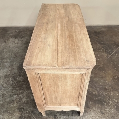 18th Century Country French Louis XV Commode in Stripped Oak