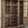 Late 19th Century Belgian Liégeoise Louis XIV Bookcase in Solid Quarter-Sawn Oak