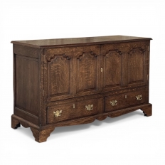 18th Century English Oak Mule Sideboard ~ Chest