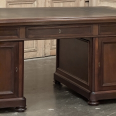 19th Century French Louis Philippe Period Executive Desk in Mahogany with Leather Top