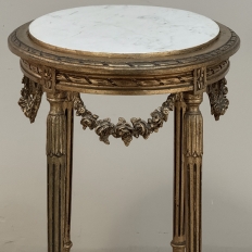 Antique French Louis XVI Giltwood Oval Side Table with Carrara Marble Top