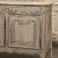18th Century Country French Louis XV Buffet in Stripped Oak