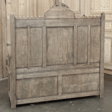 19th Century French Gothic Revival Hall Bench in Stripped Oak