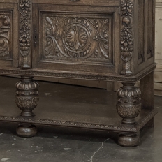 Antique French Renaissance Raised Buffet in Carved Oak