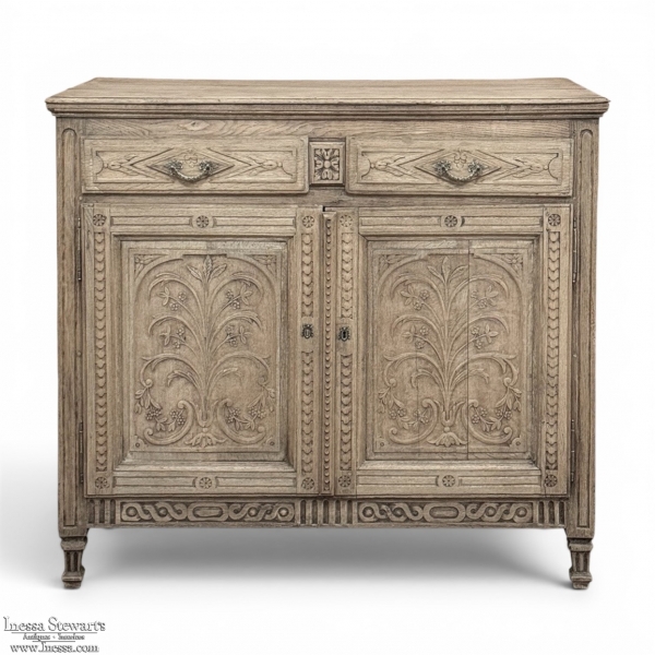 18th Century Country French Louis XVI Buffet in Stripped Oak