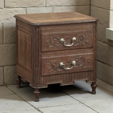 19th Century Liègeois Louis XVI Petite Oak Commode